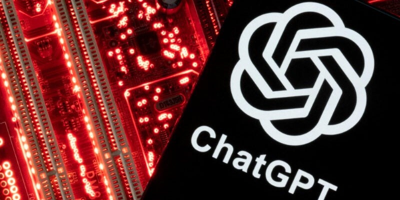 Создатель ChatGPT призвал сторонников ИИ не обманывать себя