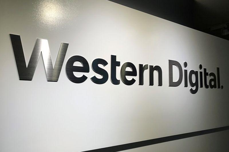Western Digital: выручка и прибыль превзошли прогнозы в четвертом квартале