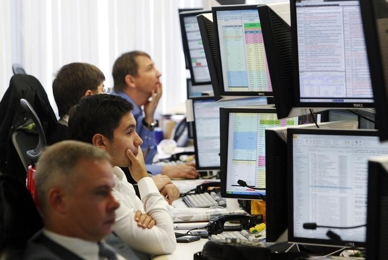 Опровержение банкротства Петербургской биржи: новости утра 27 ноября