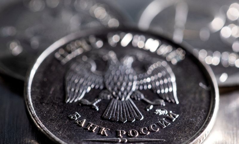 Укрепление рубля в основном достигло своего пика: Reuters