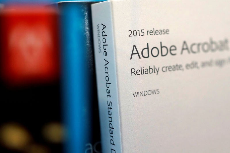 Adobe: прогнозы по выручке и прибыли в четвертом квартале