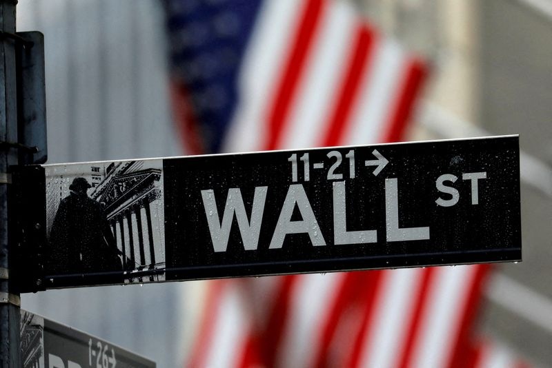 Фондовый рынок США закрылся снижением: индекс Dow Jones упал на 0,05%