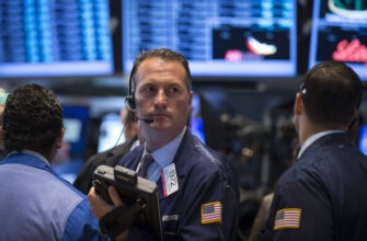 Рынок акций США закрылся падением, Dow Jones снизился на 1,27%