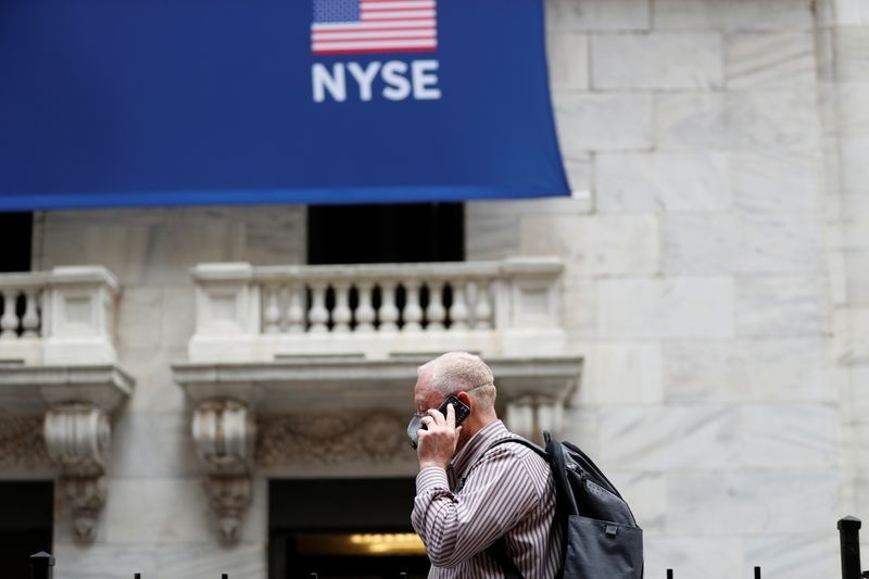 Фондовые индексы США закрылись ростом, индекс Dow Jones вырос на 0,68%