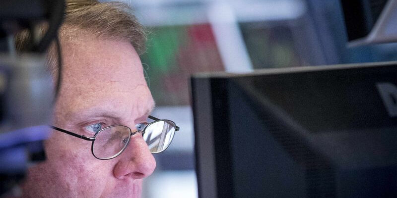 Эксперты назвали неизбежной коррекцию фондового рынка США