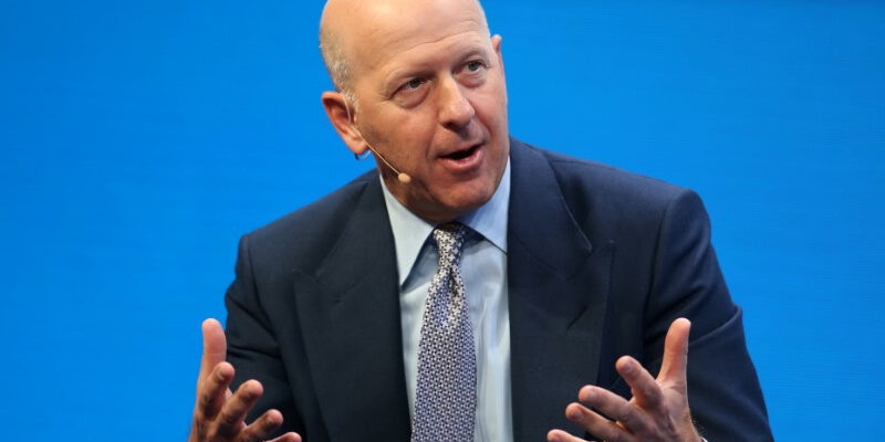 Глава Goldman усомнился в возможности «мягкой посадки» для экономики США