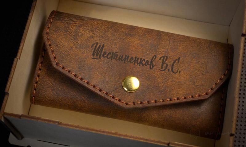 «Капитализация кожевенной мастерской тянет на 3 млн рублей» — основатель бренда ARMADILLO