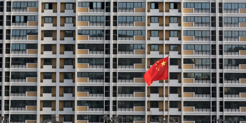 Власти Китая пообещали вернуть доверие инвесторов на фоне падения рынка