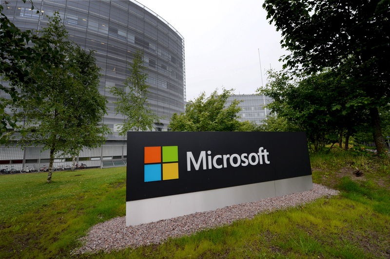 Является ли Microsoft теперь дочерней компанией OpenAI?